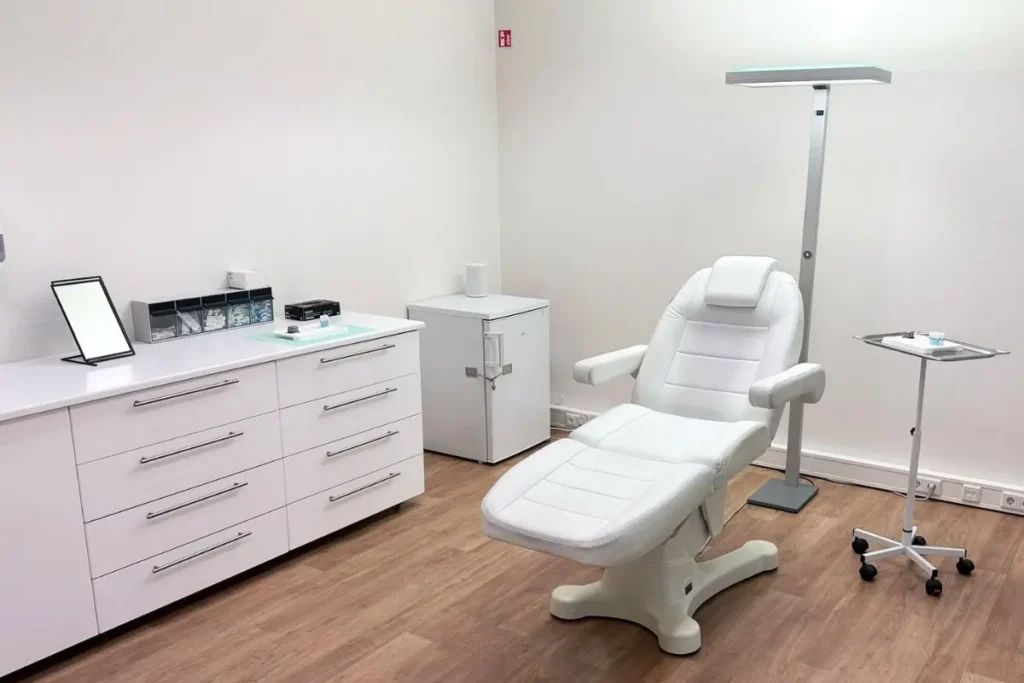 Behandelkamer-cosmetische-kliniek-vinci-leiden